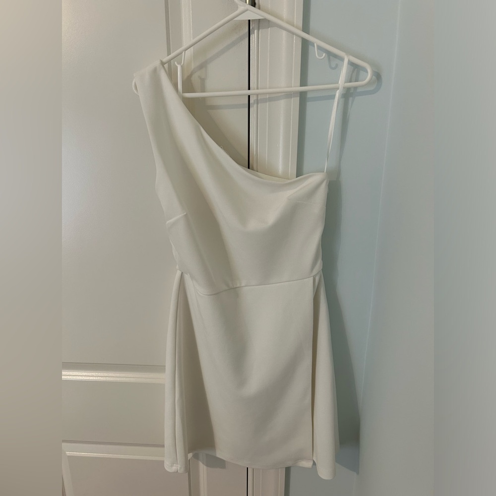 White one shoulder cocktail dress